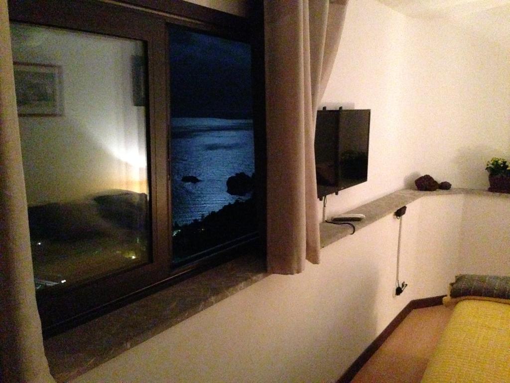 B&B La Terrazza Sul Mare Taormina Eksteriør billede